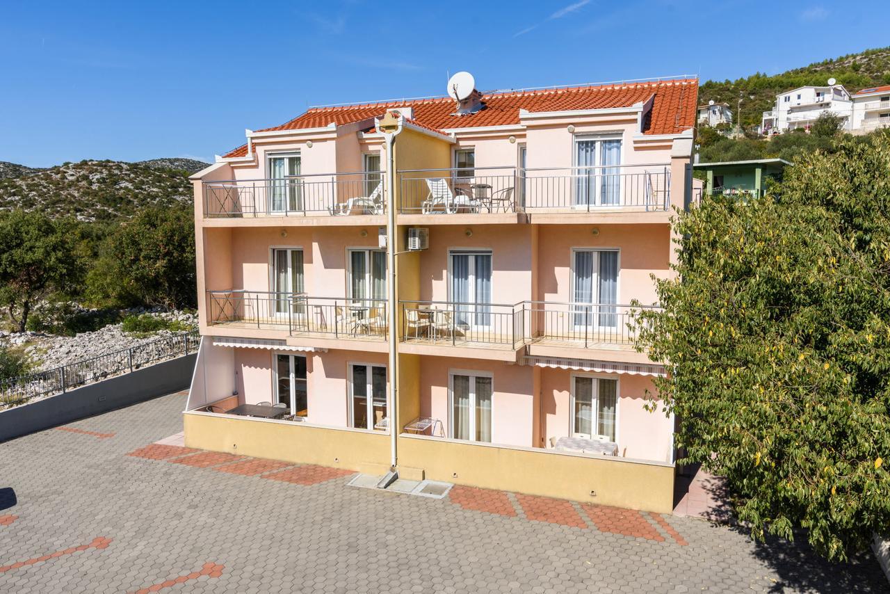 Apartments Neve Marina Zewnętrze zdjęcie
